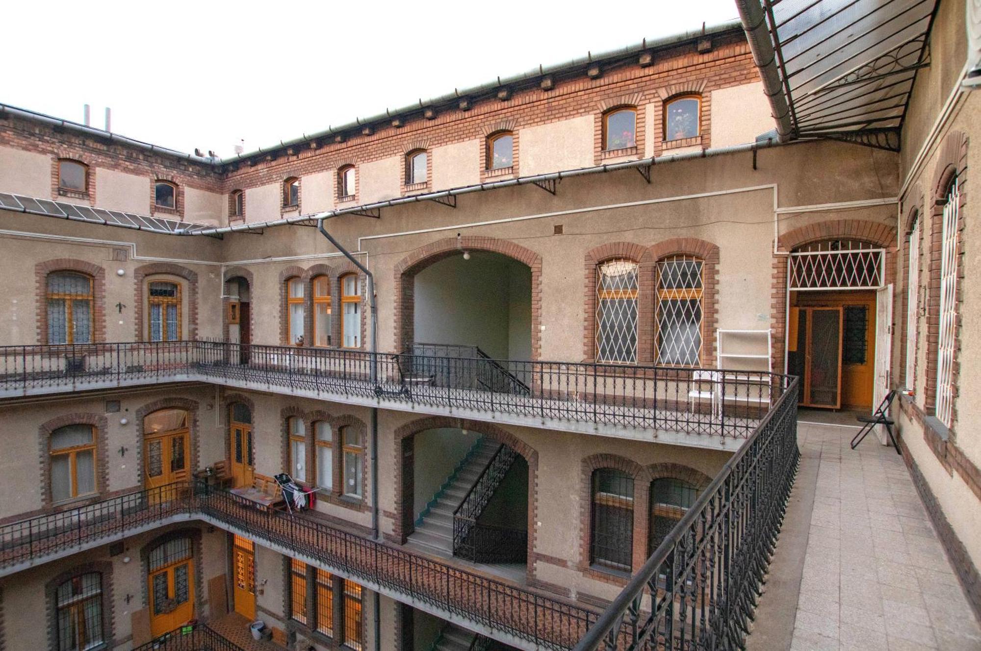 Brody Art Boutique Apartments Budapest Bagian luar foto